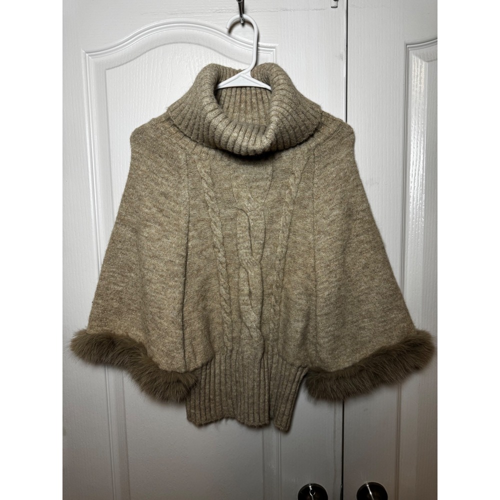 Kate Hewko Faux Fur Trimmed Poncho Sweater Oatmeal Beige Turtleneck One Size NWT